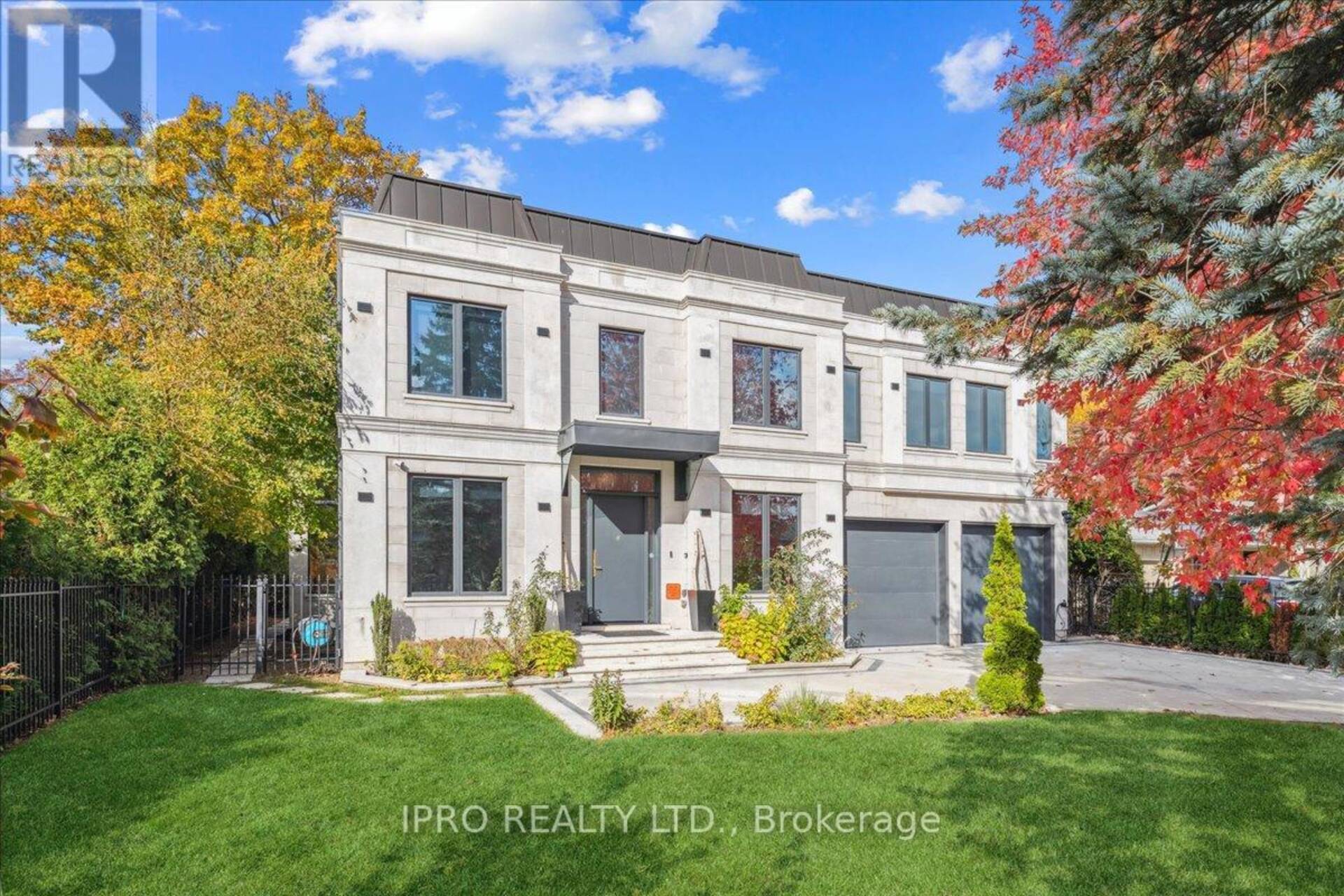 1453 SEAGRAM AVENUE S Oakville