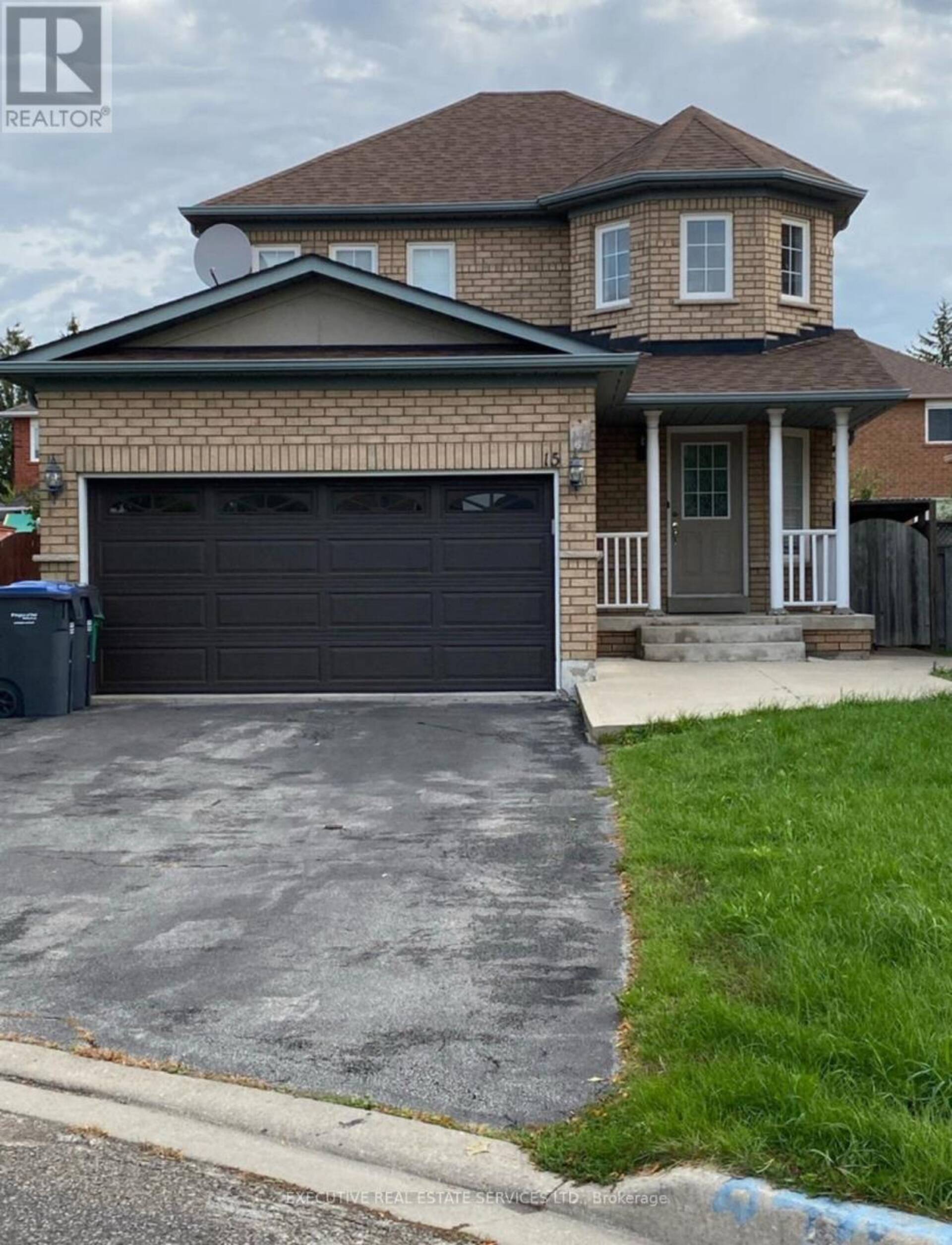 15 WOODSMERE COURT Brampton