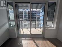 525-395 DUNDAS STREET W Oakville