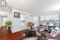 407 - 21 MARKBROOK LANE Toronto