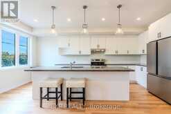 2092 FAIRMONT COMMON Burlington