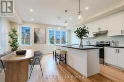 2092 FAIRMONT COMMON Burlington