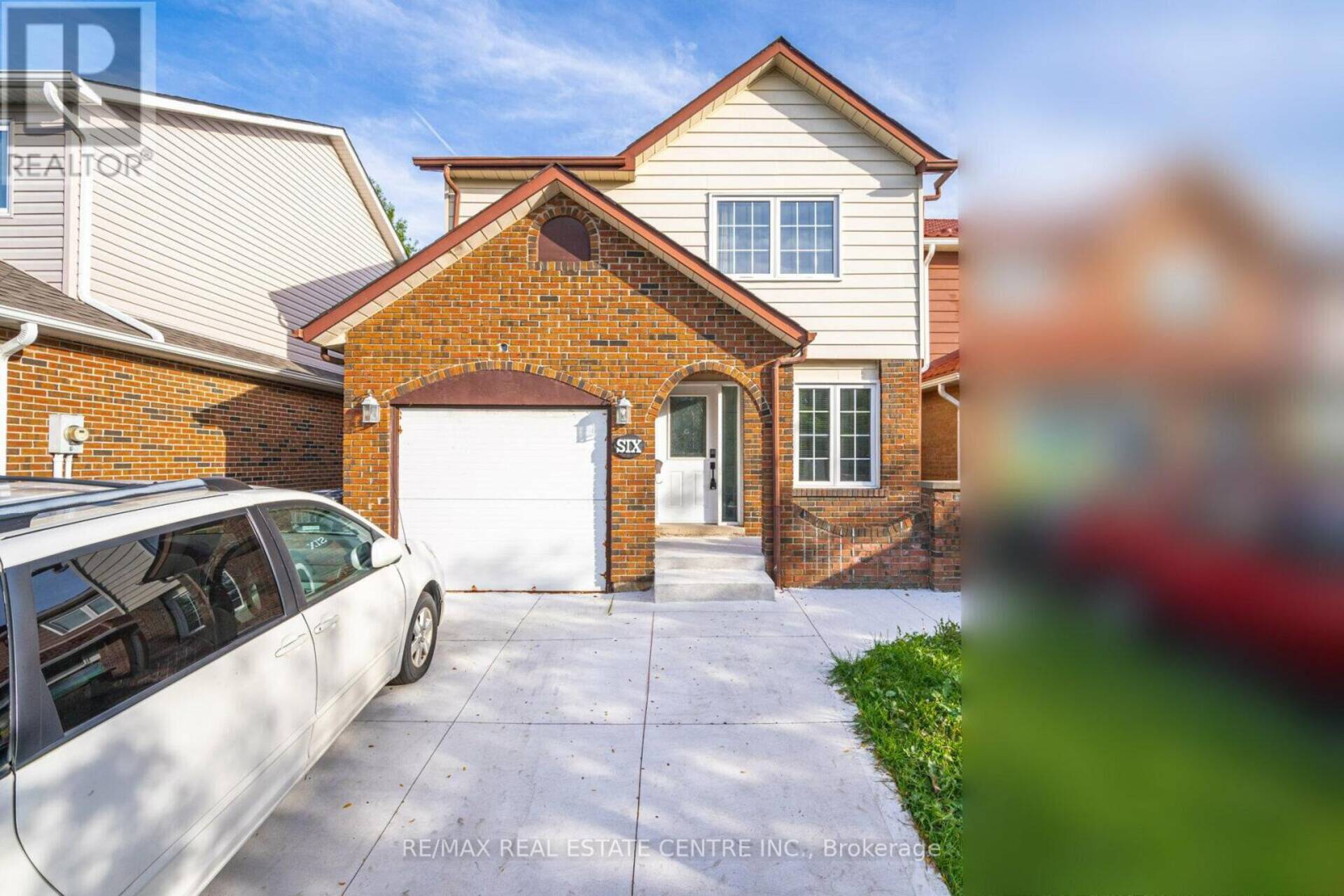 6 FOXACRE ROW Brampton