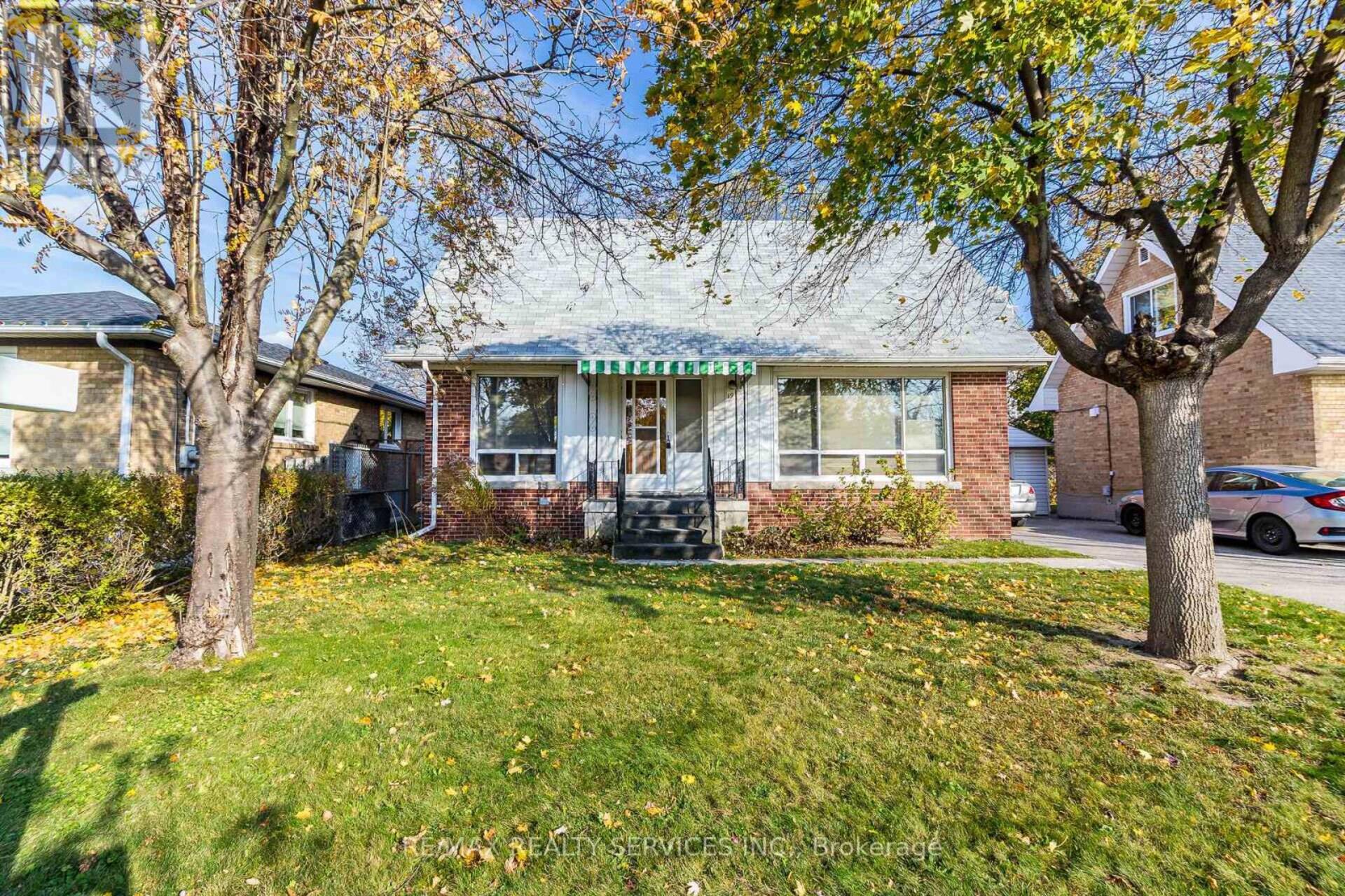 19 MULGROVE DRIVE Toronto