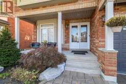 6844 GOLDEN HILLS WAY Mississauga