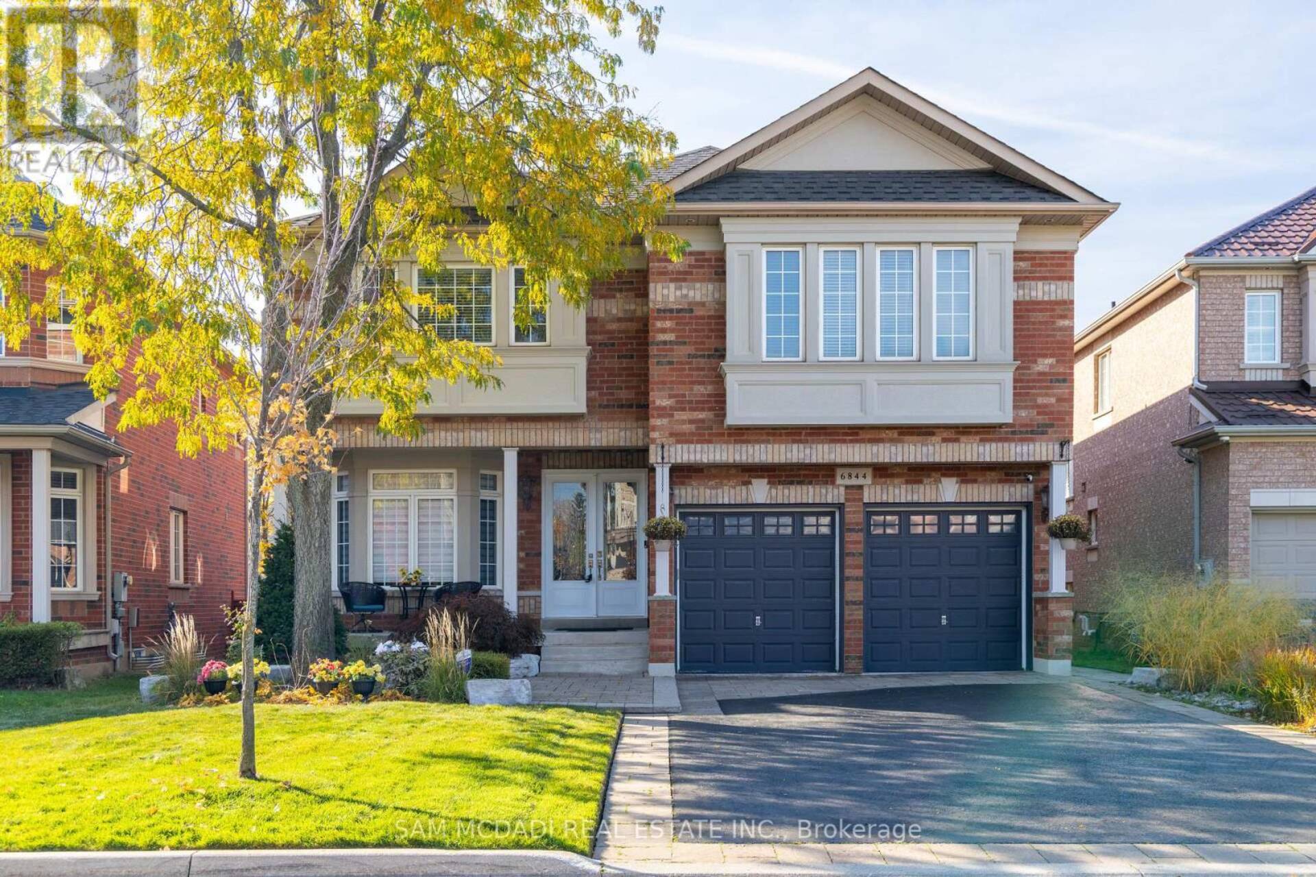 6844 GOLDEN HILLS WAY Mississauga