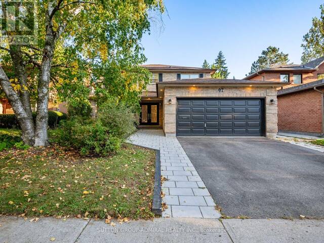 97 GOLF LINKS DRIVE Aurora Ontario