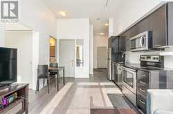 713 - 126 SIMCOE STREET Toronto