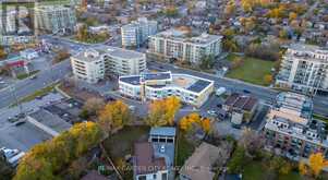 202 - 897 SHEPPARD AVENUE W Toronto