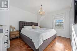 60 BUSHEY AVENUE Toronto