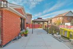 5 BUTTERCUP LANE Brampton