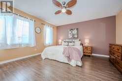 37 HOLLINGSWORTH CIRCLE Brampton