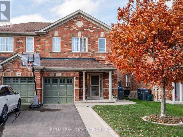 37 HOLLINGSWORTH CIRCLE Brampton Ontario