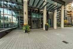 216 - 39 ANNIE CRAIG DRIVE Toronto