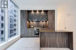 822 - 15 MERCER STREET Toronto