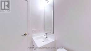 3202 - 1 YORKVILLE AVENUE Toronto