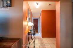 618 - 10 EDGECLIFF GOLFWAY Toronto