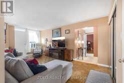 618 - 10 EDGECLIFF GOLFWAY Toronto