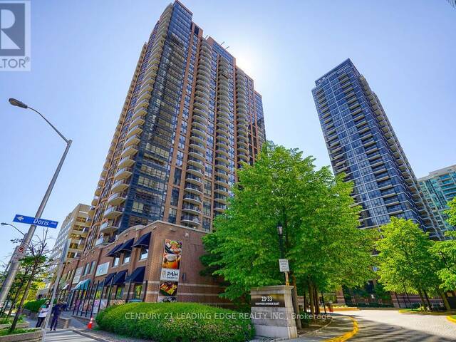 910 - 33 SHEPPARD AVENUE E Toronto Ontario