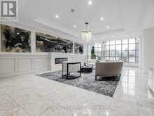 813 - 7 TOWNSGATE DRIVE Vaughan