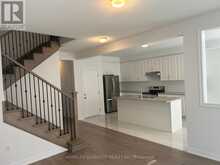 4 KINGSBURY TRAIL Barrie