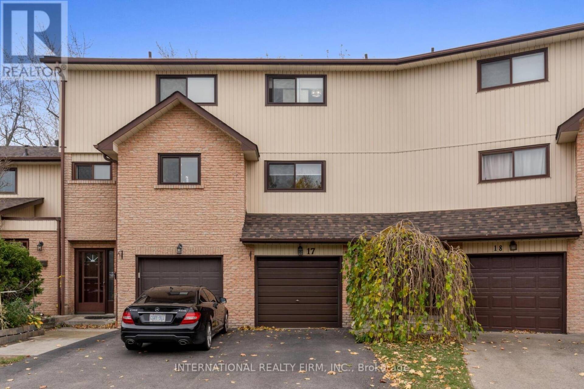 17 - 17 DAWSON CRESCENT Brampton