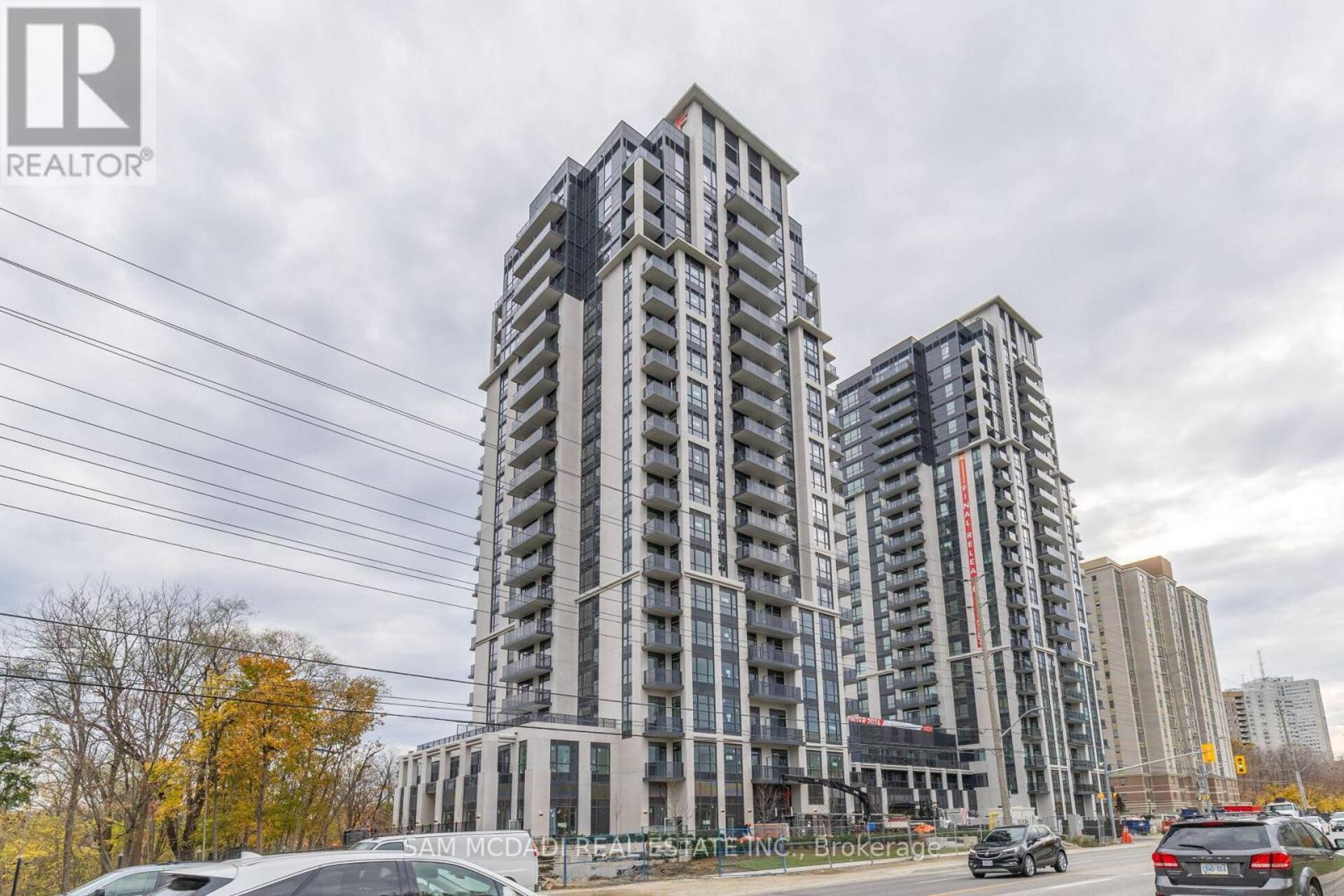 404 - 204 BURNHAMTHORPE ROAD Mississauga