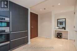 4307 - 180 UNIVERSITY AVENUE Toronto