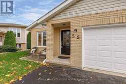 55 DILLON DRIVE Collingwood