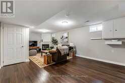 2 AQUASANTA CRESCENT W Hamilton