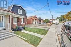 240 ROSETHORN AVENUE Toronto