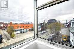 899 DUNDAS STREET W Toronto