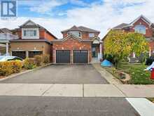 8 LEGACY LANE Brampton