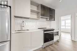 429 - 395 DUNDAS STREET Oakville