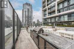 642 - 8 HILLSDALE AVENUE Toronto