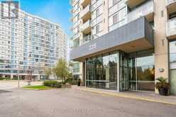 1702 - 225 WEBB DRIVE Mississauga