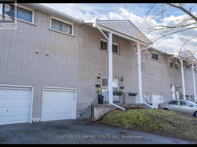 5 - 11 COLMAR PLACE Hamilton Ontario