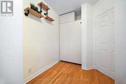 205 - 135 MAITLAND STREET W Toronto