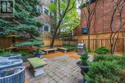 205 - 135 MAITLAND STREET W Toronto