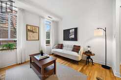 205 - 135 MAITLAND STREET W Toronto