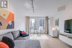 1105 - 21 HILLCREST AVENUE Toronto