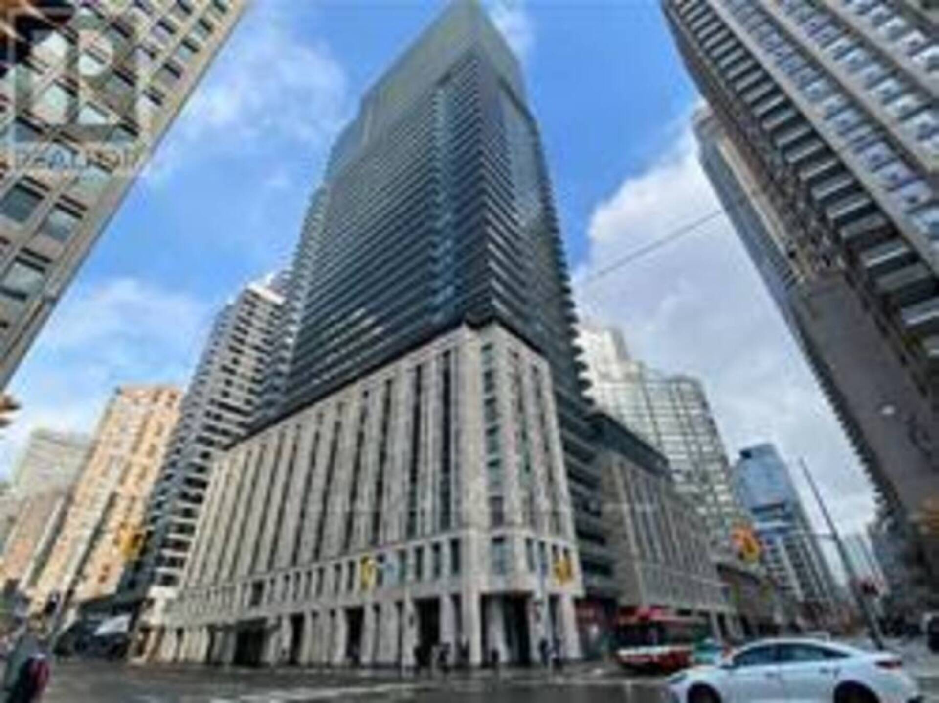 407 - 955 BAY STREET Toronto