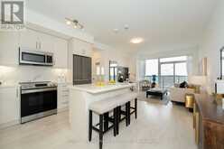 1404 - 75 ONEIDA CRESCENT Richmond Hill