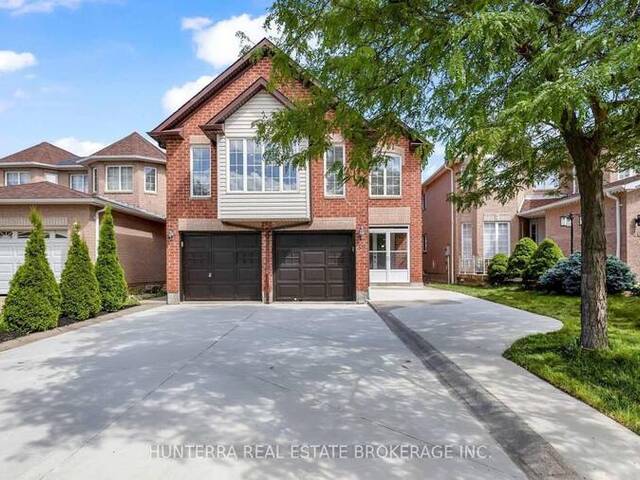 38 PEBBLESTONE CIRCLE Brampton Ontario