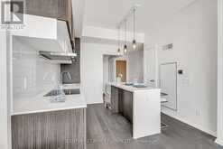 1716 - 8 HILLSDALE AVENUE E Toronto