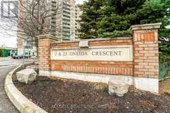 PH13 - 11 ONEIDA CRESCENT Richmond Hill