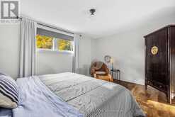 2 ASHMOUNT CRESCENT Toronto