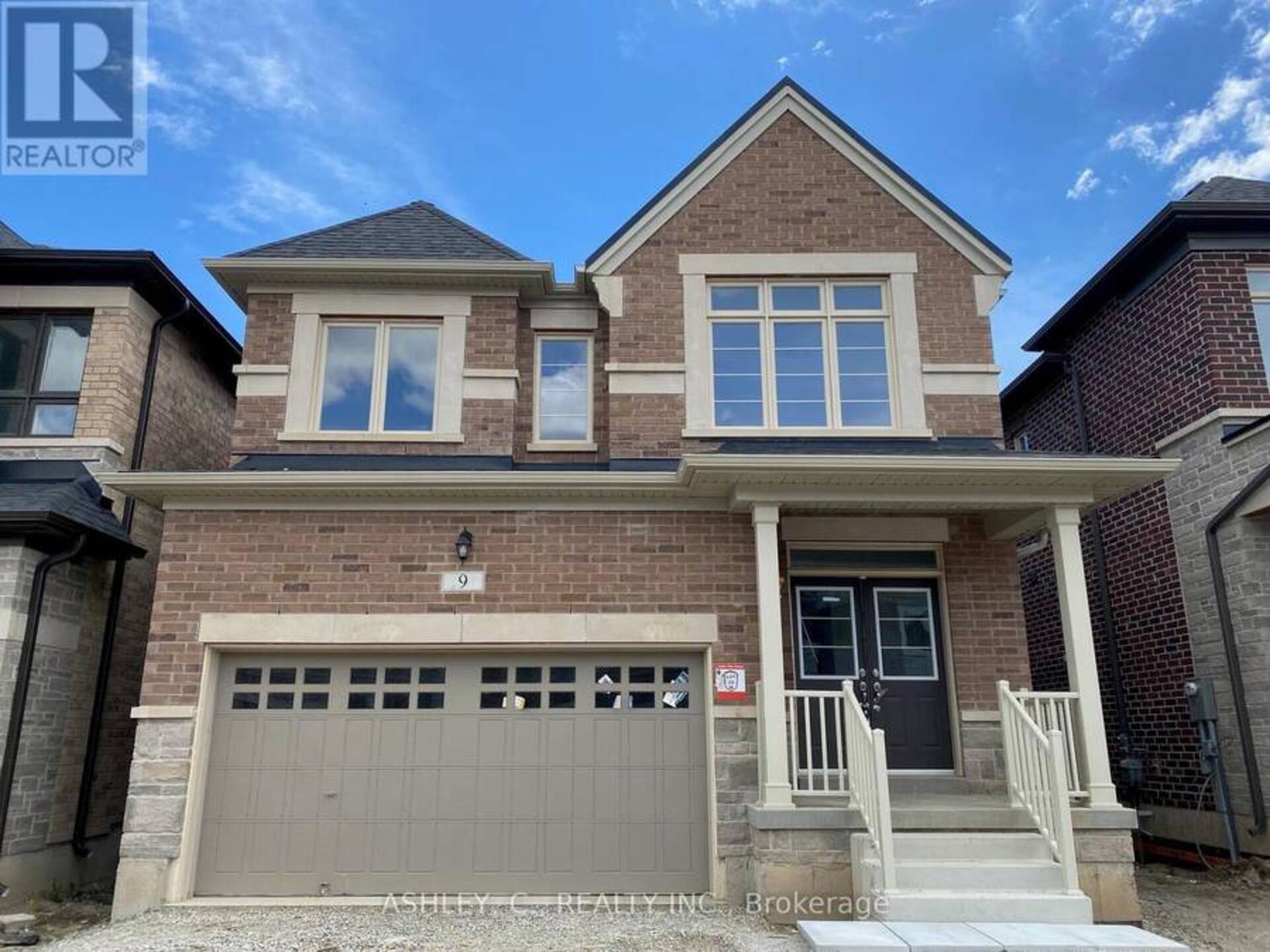 9 GLADMARY DRIVE Brampton