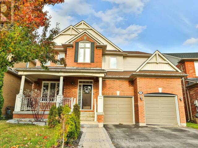 25 CLIFF GUNN ROAD Newmarket Ontario