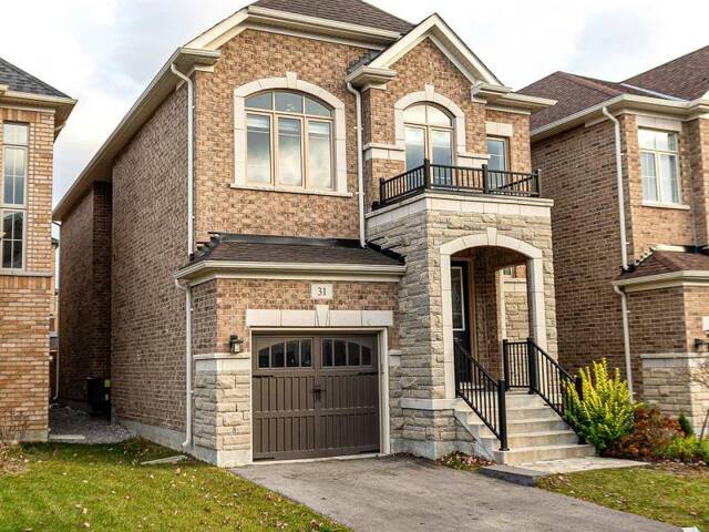 31 PINE HILL CRESCENT Aurora Ontario